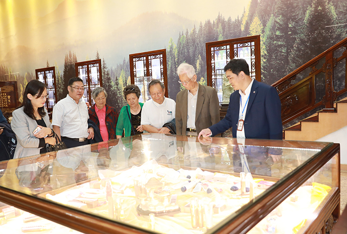 專(zhuān)題報(bào)道