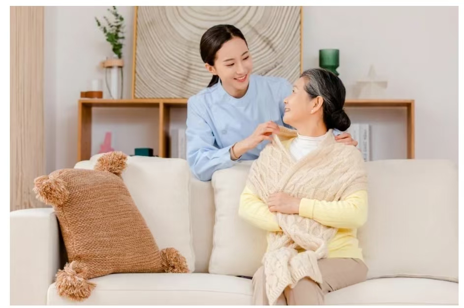 守護“沐浴”時光：一份專業(yè)貼心的老年人助浴指南